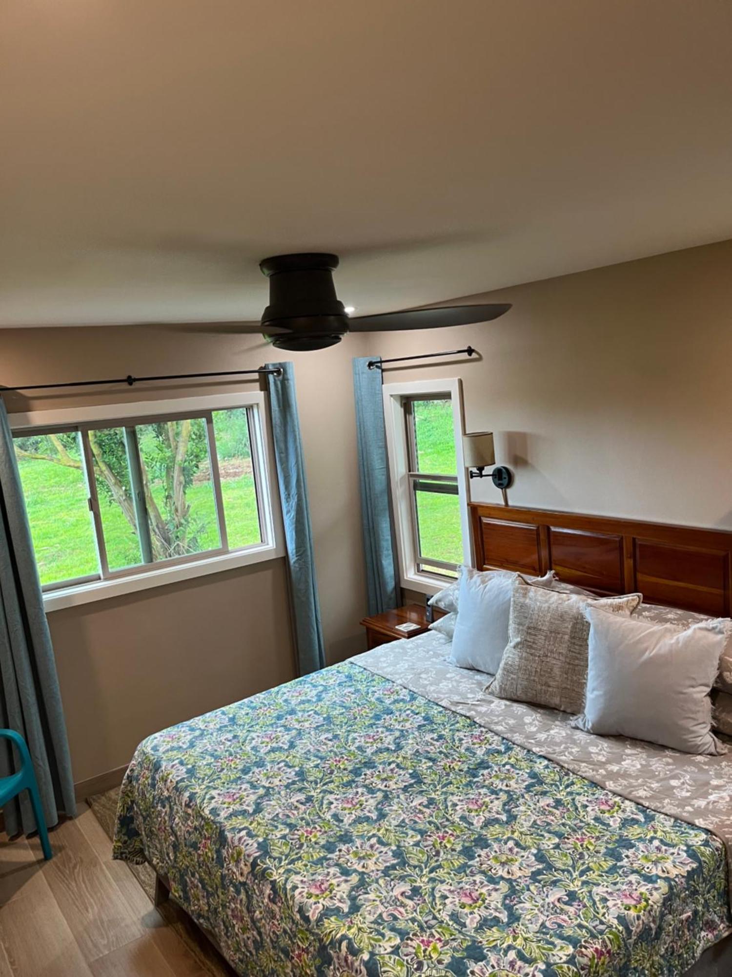 Mahana House Country Inn North Hilo Экстерьер фото
